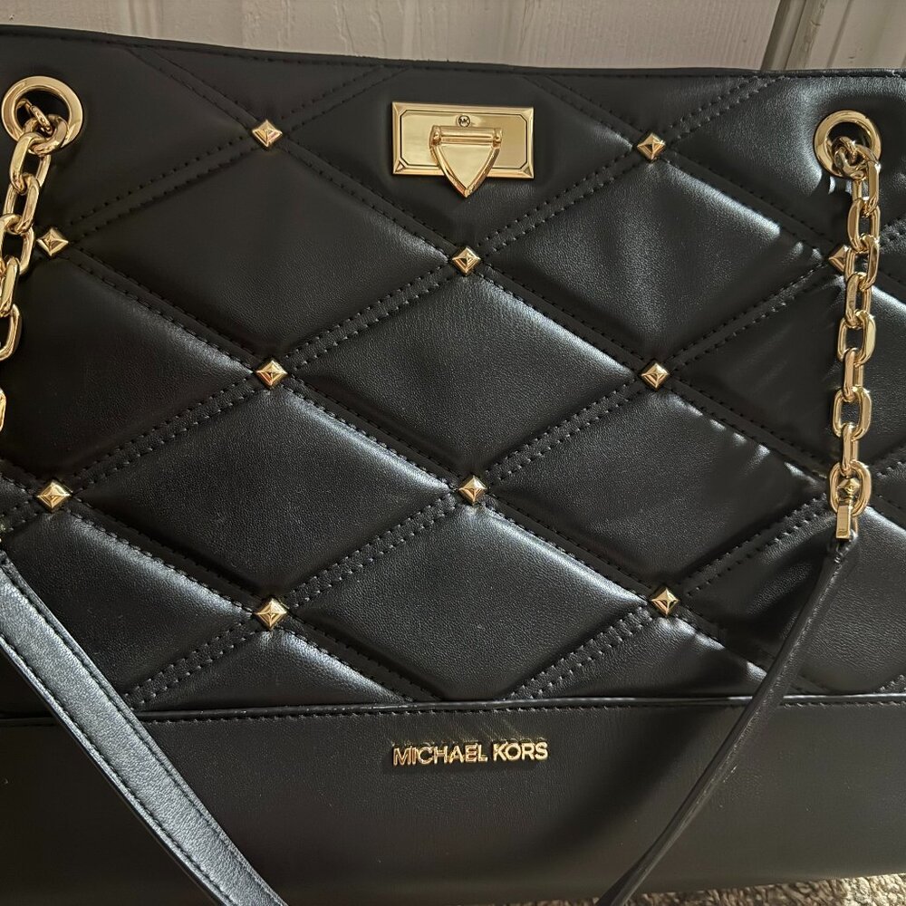 MK chain shoulder tote - Picture 1 of 7